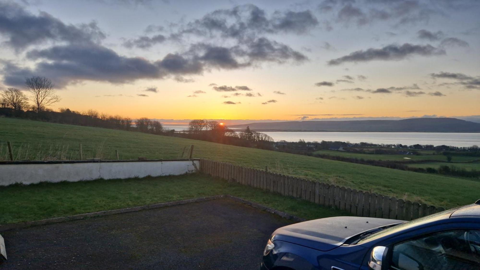 Hillhead'S Sea View Escape Vila Moville Exterior foto